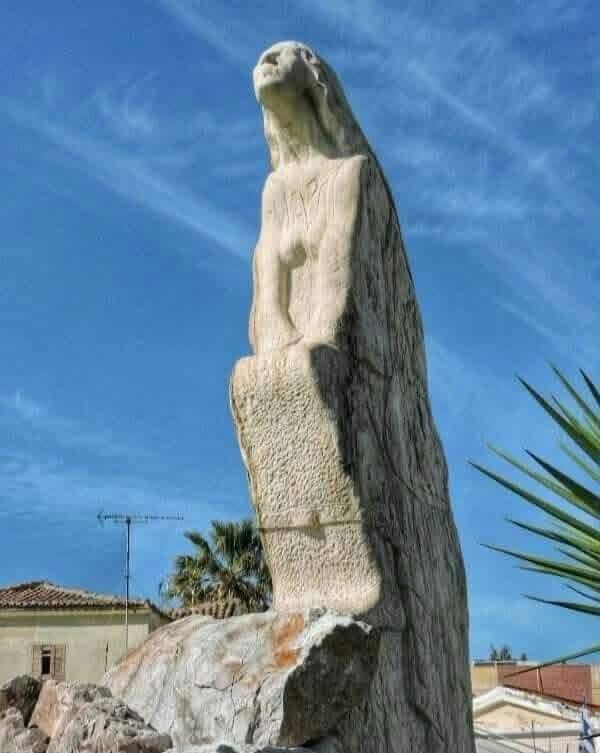 ΚΑΛΗΝΥΧΤΑ ΚΥΡΙΕ ΛΟΥΚΑ…